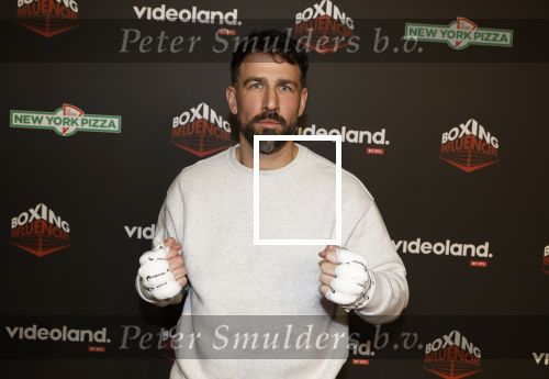 Hilversum 22 december 2024
Boxing infuencers event in studio 21 .  Mark Schaaf