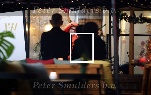 Den Haag 21 december 2024
Matthijs v Nieuwkerk en Martha Riemsma trouwen in restaurant Room . Beide zoons van Martha waren aanwezig . Bart Chabot trouwde het stel .