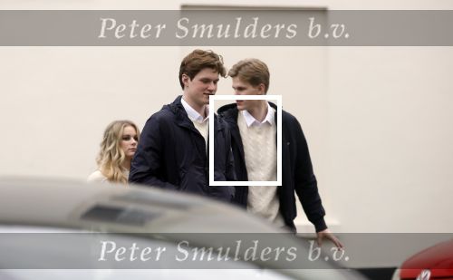 Den Haag 21 december 2024
Matthijs v Nieuwkerk en zijn vrouw Martha Riemsma zijn vandaag in kleine kring getrouwd . Ook de beide zoons van Martha waren aanwezig.