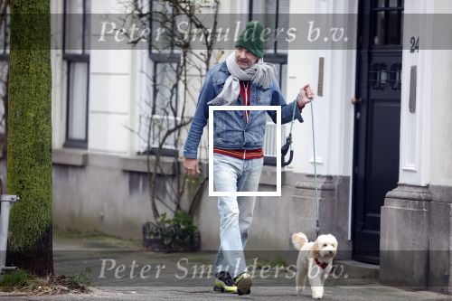 Den Haag 21 december 2024
Matthijs v Nieuwkerk en Martha Riemsma trouwen in restaurant Room . Beide zoons van Martha waren aanwezig . Bart Chabot trouwde het stel . s ochtends ging Martha naar de kapper en Matthijs liet de hond uit