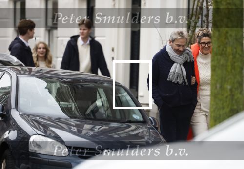 Den Haag 21 december 2024
Matthijs v Nieuwkerk en zijn vrouw Martha Riemsma zijn vandaag in kleine kring getrouwd . Ook de beide zoons van Martha waren aanwezig.