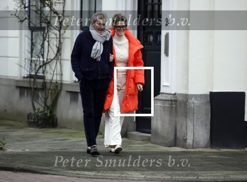 Den Haag 21 december 2024
Matthijs v Nieuwkerk en zijn vrouw Martha Riemsma zijn vandaag in kleine kring getrouwd . Ook de beide zoons van Martha waren aanwezig.