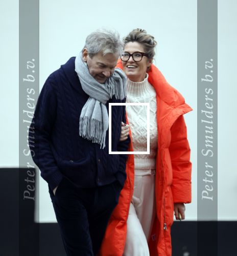 Den Haag 21 december 2024
Matthijs v Nieuwkerk en zijn vrouw Martha Riemsma zijn vandaag in kleine kring getrouwd . Ook de beide zoons van Martha waren aanwezig.