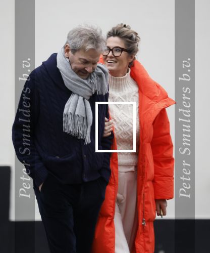 Den Haag 21 december 2024
Matthijs v Nieuwkerk en zijn vrouw Martha Riemsma zijn vandaag in kleine kring getrouwd . Ook de beide zoons van Martha waren aanwezig.