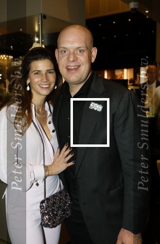 Amsterdam 13 december 2024
Michael v Gerwen met zijn vrouw op Masters of Luxury.
