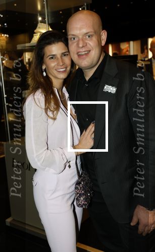 Amsterdam 13 december 2024
Michael v Gerwen met zijn vrouw op Masters of Luxury.
