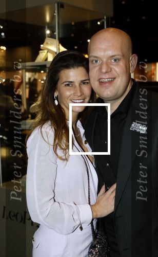 Amsterdam 13 december 2024
Michael v Gerwen met zijn vrouw op Masters of Luxury.