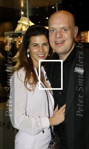 Amsterdam 13 december 2024
Michael v Gerwen met zijn vrouw op Masters of Luxury.
