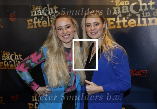 Tilburg 22 december 2024
Premiere theatershow Efteling in schouwburg van Tilburg . 
Mylene Waalwijn en Rosanne Waalwijn 221224249