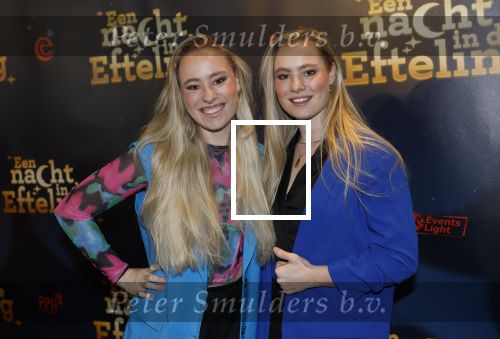 Tilburg 22 december 2024
Premiere theatershow Efteling in schouwburg van Tilburg . 
Mylene Waalwijn en Rosanne Waalwijn 221224249