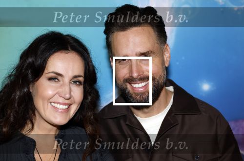 Amsterdam 8 december 2024
Premiere Juf Brakel in Pathe Arena met in de hoofdrollen Nicolette v Dam Martijn Fischer Annette Barlo Ditmar Marlin Flint de Man Floris Gobel Annick Boer Aram v d Rest Bart Oomen Carolina Dijkhuizen ea. Nick Schilder met zijn vrouw Kirsten Schilder en hun dochter