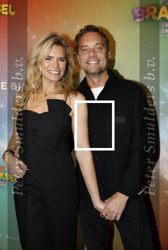 Amsterdam 8 december 2024
Premiere Juf Brakel in Pathe Arena met in de hoofdrollen Nicolette v Dam Martijn Fischer Annette Barlo Ditmar Marlin Flint de Man Floris Gobel Annick Boer Aram v d Rest Bart Oomen Carolina Dijkhuizen ea. Nicolette v Dam en man Bas Smit