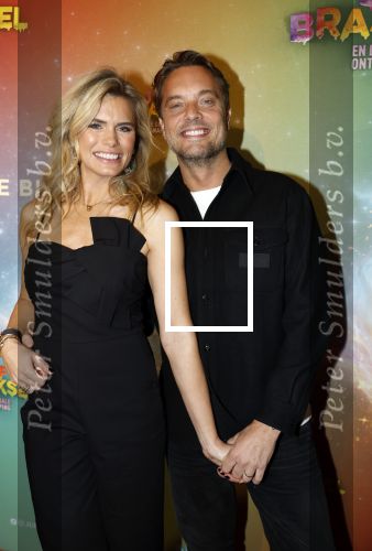 Amsterdam 8 december 2024
Premiere Juf Brakel in Pathe Arena met in de hoofdrollen Nicolette v Dam Martijn Fischer Annette Barlo Ditmar Marlin Flint de Man Floris Gobel Annick Boer Aram v d Rest Bart Oomen Carolina Dijkhuizen ea. Nicolette v Dam en man Bas Smit