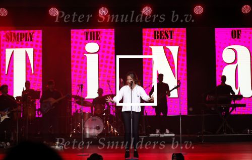 Utrecht 16 december 2024
Nurlaila 50 jaar bij show van Tina Turner in Beatrix Theater.