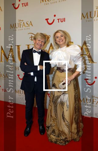 Amsterdam 17 december 2024
Premiere Mufasa (disney) in hotel l\'Europe. Pernille la Lau en Addy v d Krommenacker