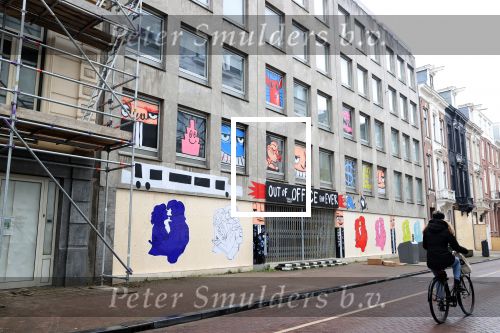 Amsterdam 31 januari 2021
Veel ME en politie in Amsterdam zuid ivm demonstraties en panden / winkels op de PC Hooftstraat zijn dicht getimmerd