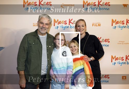 Utrecht 22 december 2024
Premiere Mees Kees in Utrecht .Rein Kolpa met Wieneke Remmers en hun kinderen
