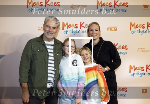 Utrecht 22 december 2024
Premiere Mees Kees in Utrecht .Rein Kolpa met Wieneke Remmers en hun kinderen