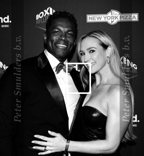 Hilversum 22 december 2024
Boxing infuencers event in studio 21 . Remy Bonjasky met zijn vrouw Renate
