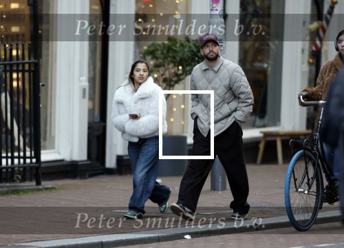 Amsterdam 20 december 2024
Rolf Sanchez met vriendin in het centrum van Amsterdam.