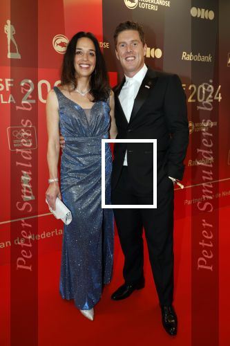 Arnhem 18 december 2024
Sportman van het jaar op Papendal. Sportgala. Roy v d Berg met partner