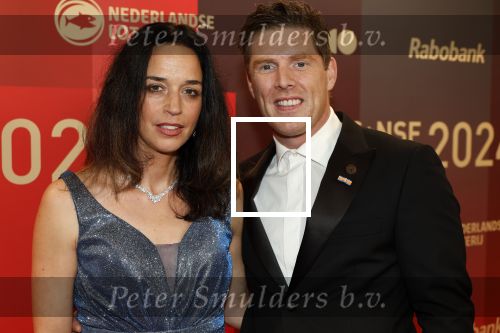 Arnhem 18 december 2024
Sportman van het jaar op Papendal. Sportgala. Roy v d Berg met partner