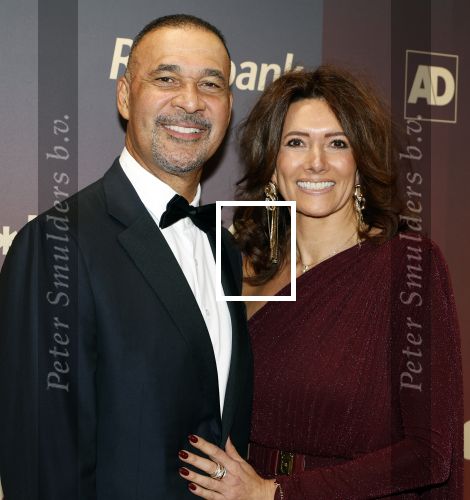 Arnhem 18 december 2024
Sportman van het jaar op Papendal. Sportgala.Ruud Gullit met zijn vriendin Karin de Rooij