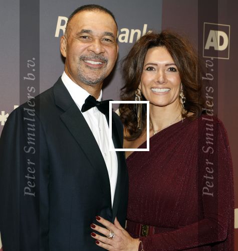 Arnhem 18 december 2024
Sportman van het jaar op Papendal. Sportgala.Ruud Gullit met zijn vriendin Karin de Rooij