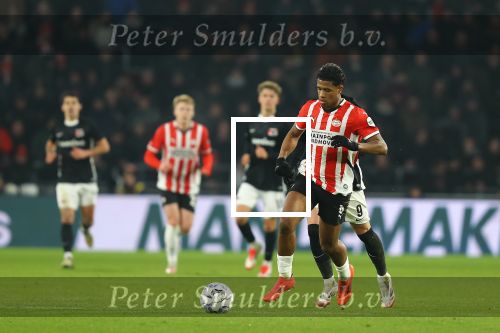 Eindhoven 11 Februari 2025
PSV-AZ, eindstand 2-2
Ryan Flamingo