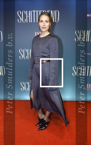 Amsterdam 9 december 2024
Premiere Schitetrend met in de hoofdrollen Holly Brood Gijs Scholten v Asschat Caro Lenssen Hannah Hoekstra Maarten Heijemans Bobbie Mulder Sidar Toksoz  in Tuschinski. Sanne Langelaar en Carolien Spoor