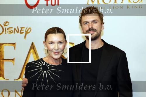 Amsterdam 17 december 2024
Premiere Mufasa (disney) in hotel l\'Europe. saskia Noort met zoon