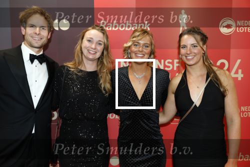 Arnhem 18 december 2024
Sportman van het jaar op Papendal. Sportgala. Sharon v Rouwendaal met ...