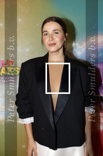 Amsterdam 8 december 2024
Premiere Juf Brakel in Pathe Arena met in de hoofdrollen Nicolette v Dam Martijn Fischer Annette Barlo Ditmar Marlin Flint de Man Floris Gobel Annick Boer Aram v d Rest Bart Oomen Carolina Dijkhuizen ea.Victoria Koblenko