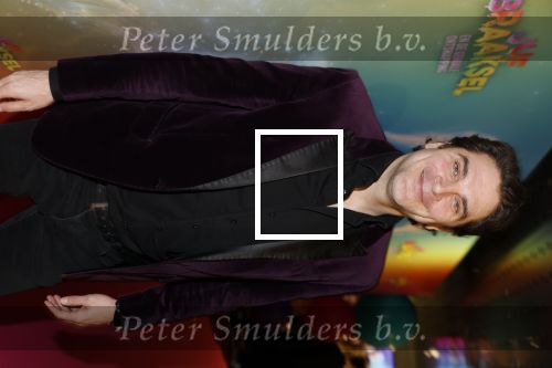 Amsterdam 8 december 2024
Premiere Juf Brakel in Pathe Arena met in de  Xander de Buisonje met zijn nichtje
