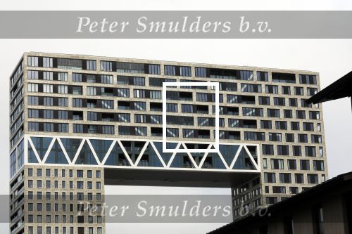 Amsterdam 29 december 2025
Zanger Antoon zijn oude huis staat leeg en hij heeft een nieuw appartement gekocht in het complex Pontsteiger