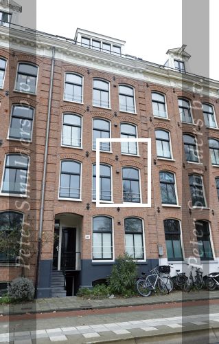 Amsterdam 29 december 2025
Zanger Antoon zijn oude huis staat leeg en hij heeft een nieuw appartement gekocht in het complex Pontsteiger