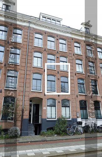 Amsterdam 29 december 2025
Zanger Antoon zijn oude huis staat leeg en hij heeft een nieuw appartement gekocht in het complex Pontsteiger