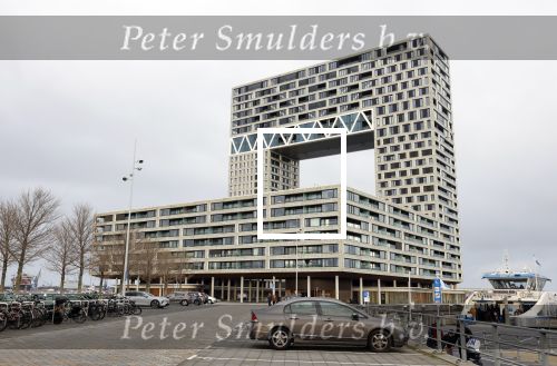Amsterdam 29 december 2025
Zanger Antoon zijn oude huis staat leeg en hij heeft een nieuw appartement gekocht in het complex Pontsteiger