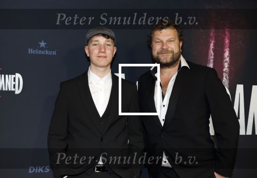 Amsterdam 1 december 2025
Premiere Amsterdamned II in Tuschinski . De hoofdrollen worden gespeeld door Huub Stapel tatum Dagelet en Holly Brood . Bas Keijzer kwam met zijn zoon