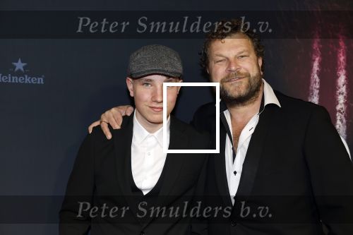 Amsterdam 1 december 2025
Premiere Amsterdamned II in Tuschinski . De hoofdrollen worden gespeeld door Huub Stapel tatum Dagelet en Holly Brood . Bas Keijzer kwam met zijn zoon