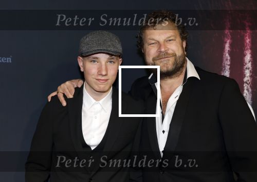Amsterdam 1 december 2025
Premiere Amsterdamned II in Tuschinski . De hoofdrollen worden gespeeld door Huub Stapel tatum Dagelet en Holly Brood . Bas Keijzer kwam met zijn zoon