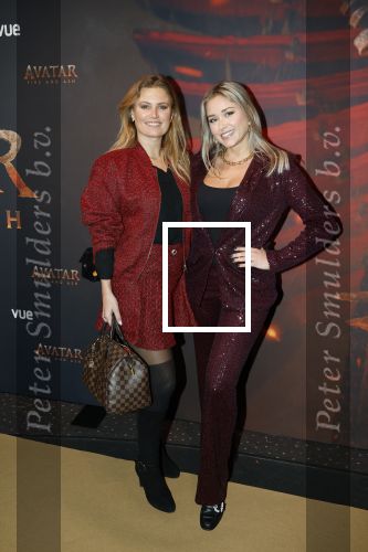 Hilversum 16 december 2025
Premiere Avatar in VUE in Hilversum. Beate v d Weide en  Jessica Wohrmann