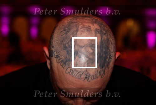 Amsterdam 6 december 2025
Diversity sport gala in het scheepvaartmuseum . Ben Saunders kwam met zijn vriendin . Ben heeft achter op zijn hoofd een tatoo van zijn kind en vriendin staan