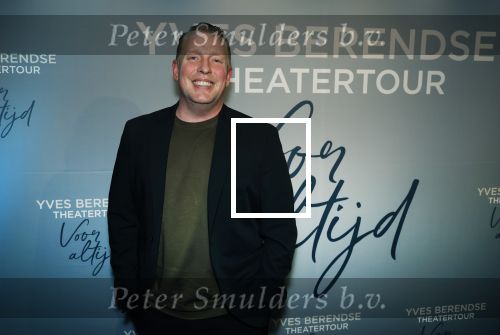 Bussum 8 december 2025
Premiere theatwershow Voor Altijd van Yves Berendse in t Spant. Billy dans en Maxim Froger