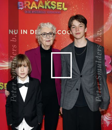 Amsterdam 7 december 2025
Premiere Juf Braaksel in Pathe Noord . Carry Slee