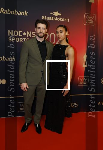 Papendal 17 december 2025
Sportgala waar oa de sportman en sportvrouw van het jaar gekozen worden . Casimir Schmidt met partner