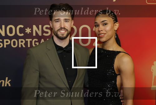 Papendal 17 december 2025
Sportgala waar oa de sportman en sportvrouw van het jaar gekozen worden . Casimir Schmidt met partner
