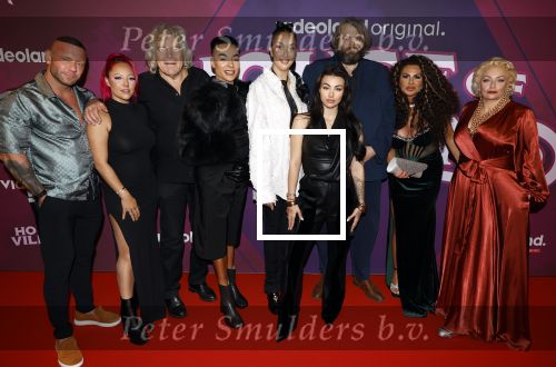 Amsterdam 15 december 2025
Presentatie cast House Villains bij het Tobacco theater . Aanwezig Soundos Ayleem Bella Djamilla Celina King Faisel Malgasio Terror Jaap Ruud Benard Rene Spoelstra en Michella Kox .