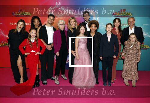 Amsterdam 7 december 2025
Premiere Juf Braaksel in Pathe Noord . cast met oa Nicolette v Dam Victoria Koblenko Martin v d Waardenberg Juvat Westendorp Annick Boer Carolina dijkhuizen Caro Klibansky Carry Slee ea.