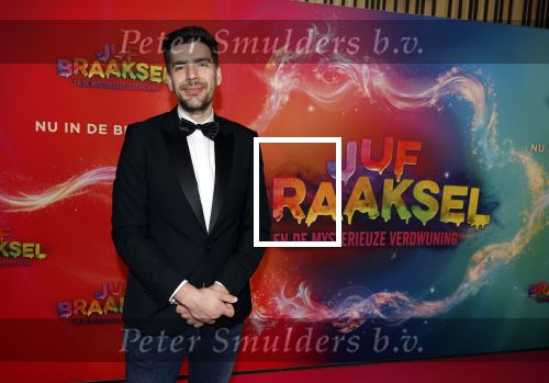 Amsterdam 7 december 2025
Premiere Juf Braaksel in Pathe Noord . david Cocheret kwam met zijn zwanger vrouw familie en vader Jan Cocheret